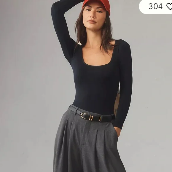 Anthropologie The Viv Long Sleeve Criss Cross Back Bodysuit in Black Size XXS/XS - Picture 4 of 7